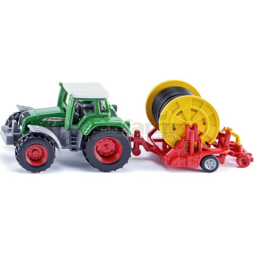 Fendt Favorit 926 Tractor with Irrigation Reel