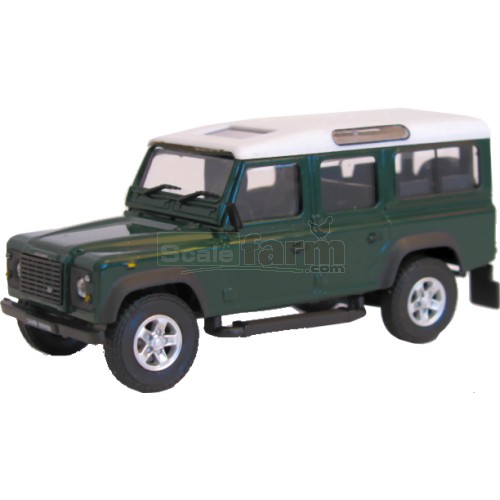Land Rover Defender 110 - Dark Green