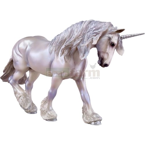 Breyer 1771 Xavier Unicorn Stallion Spirit of the Horse