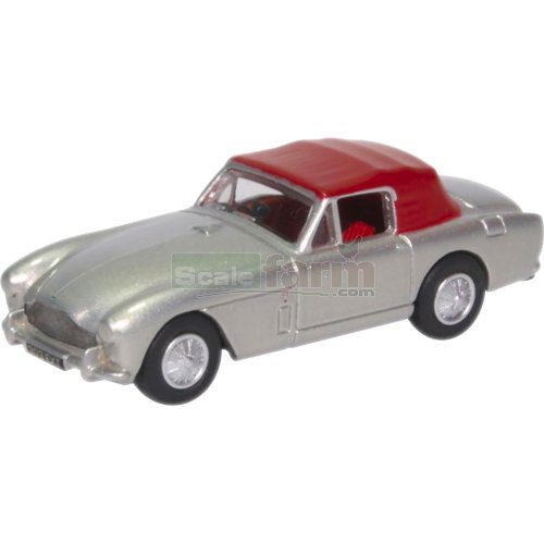 Aston Martin DB2 Mk3 DHC - Snow Shadow Silver