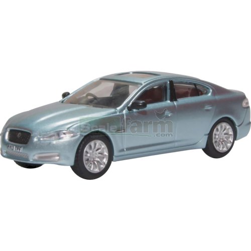 Jaguar XF - Crystal Blue