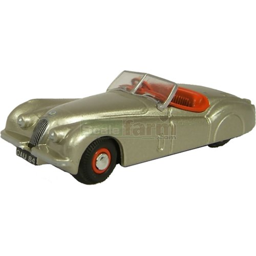 Jaguar XK120 - Bronze