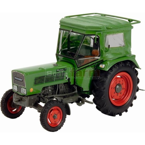 Fendt Farmer II S Vintage Tractor with Cloth Cab