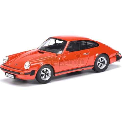 Porsche 911 Coupe - Red
