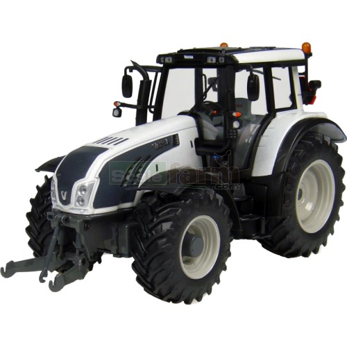 Valtra Series T163 Tractor 2013 - Metallic White