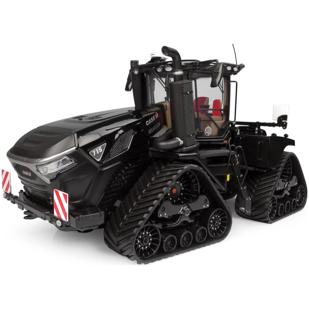 Case IH Quadtrac 715 - Black Beauty