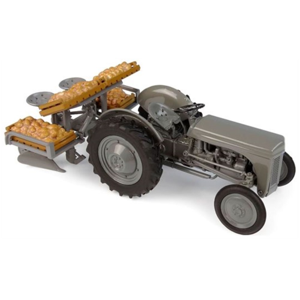 Ferguson TE20 Tractor with Ferguson Potato Planter