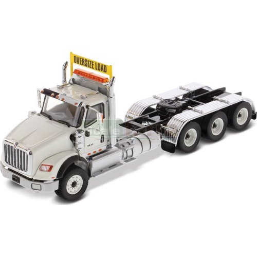 International HX620 Tridem Truck (White)