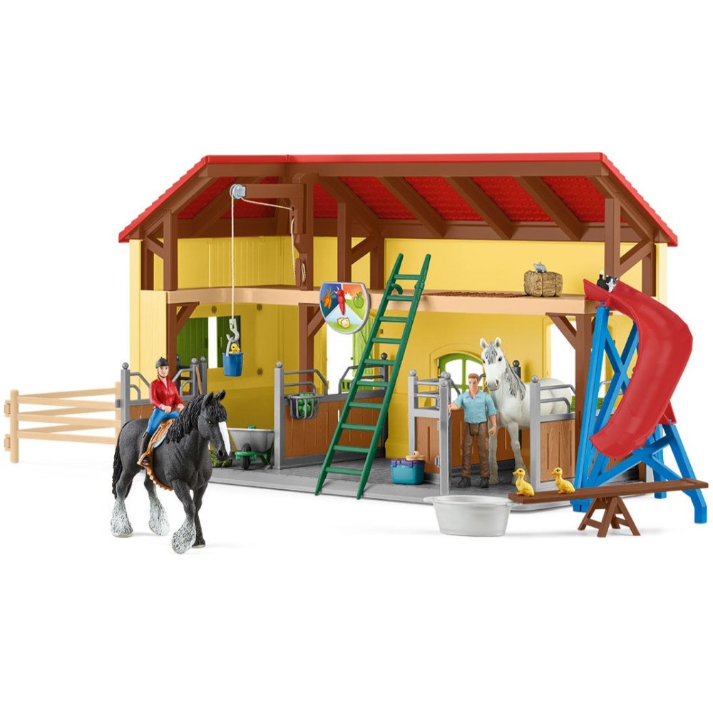 Horse Stable with Figures and Accessories