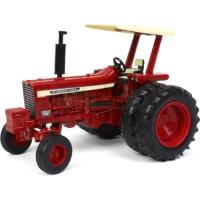 Preview Farmall 856 Tractor with Dual Rear Wheels