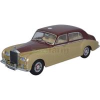 Rolls Royce Phantom V - James Young (Burgundy/Sand)