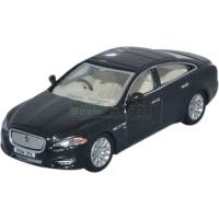 Jaguar XJ - Ultimate Black
