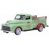 Dodge B-1B Pick Up Truck 1948 - Dans Service Garage