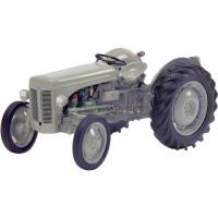 Preview Ferguson TE20 Tractor Construction Kit