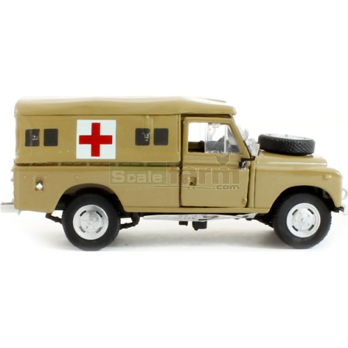Land Rover S3 - Desert Ambulance