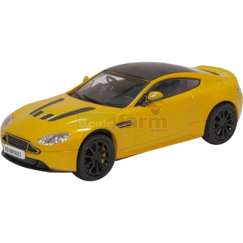 Aston Martin Vantage S - Sunburst Yellow