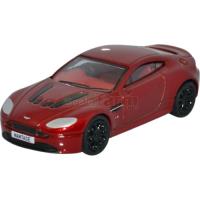 Preview Aston Martin V12 Vantage S - Volcano Red