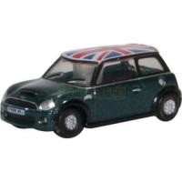 Preview New Mini - British Racing Green with Union Jack