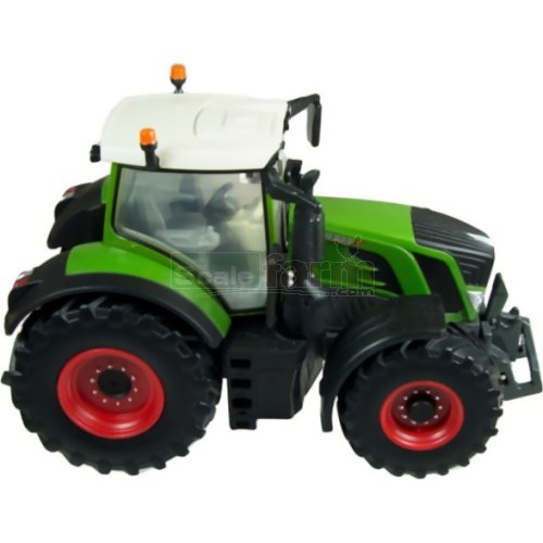 Fendt 828 Vario Tractor