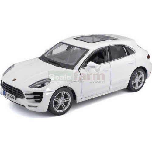 Porsche Macan (2015) - White