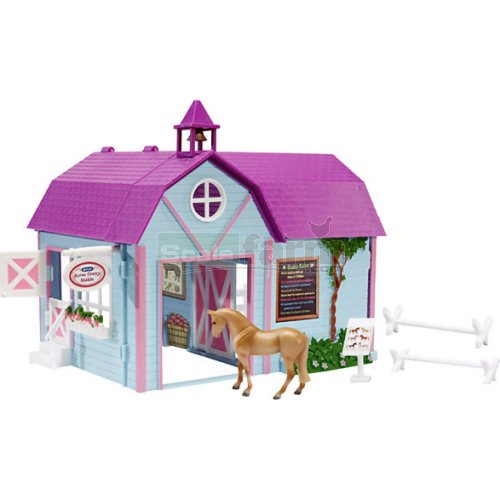Horse Crazy Stable with Horse and Accessories