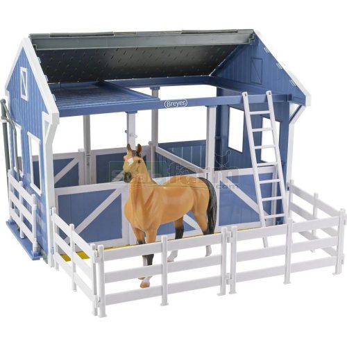 Deluxe Country Stable with Horse and Wash Stall