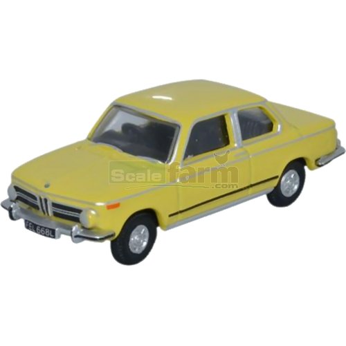 BMW 2002 - Golf Yellow