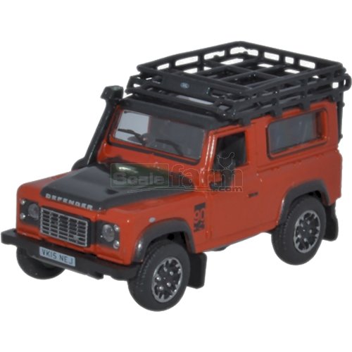 Land Rover Defender 90 Station Wagon - Phoenix Orange