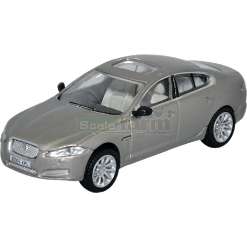 Jaguar XF - Ammonite Grey