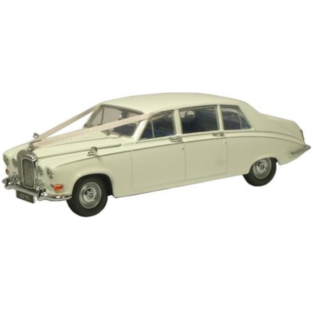Daimler DS420 Limousine - Wedding Car