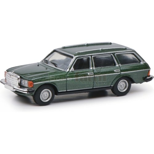 Mercedes Benz 280TE - Green/Metallic