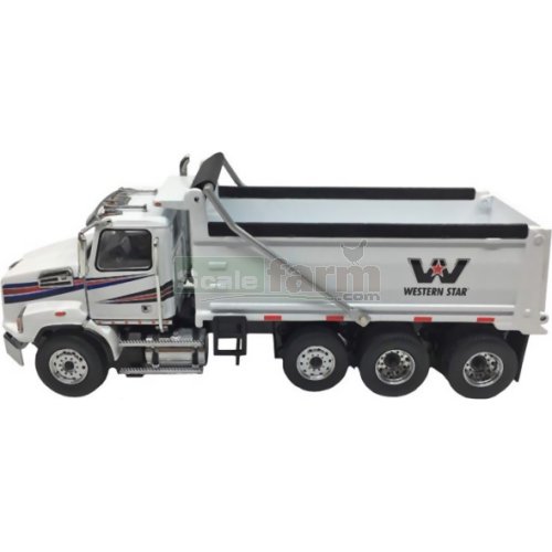 Western Star 4700 SB Dump Truck