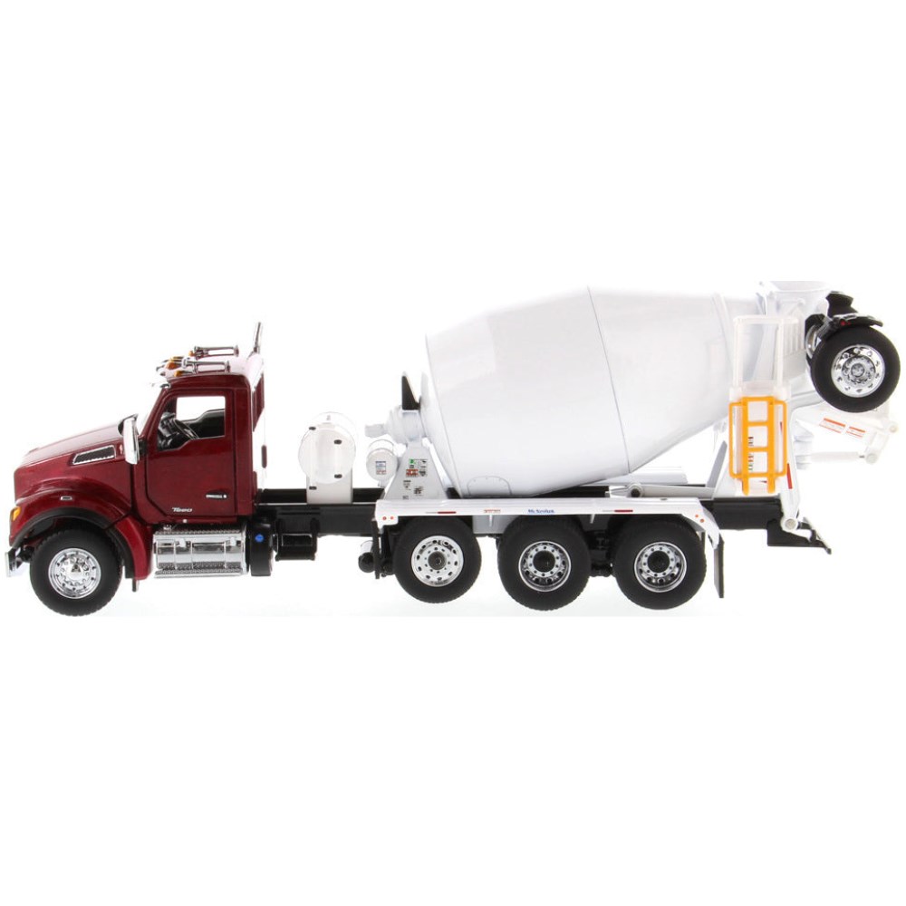 Kenworth T880 SFFA with McNeilus BridgeMaster Mixer