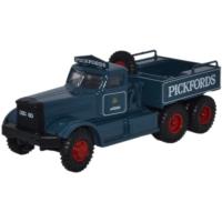 Diamond T Ballast - Pickfords