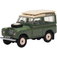 Land Rover Series IIa Station Wagon - Pastel Green